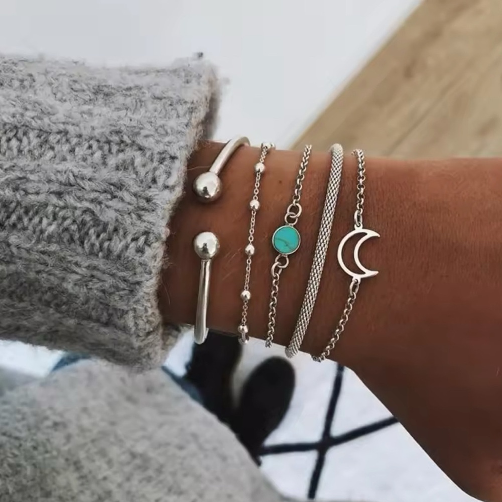 Silver and Turquoise Fashion Bracelet Set